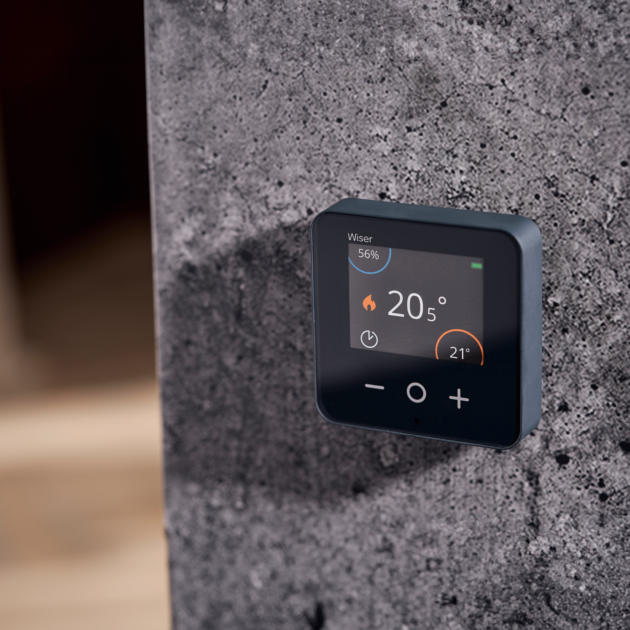 1st Generation | Anthracite Smart Thermostat Kit 1