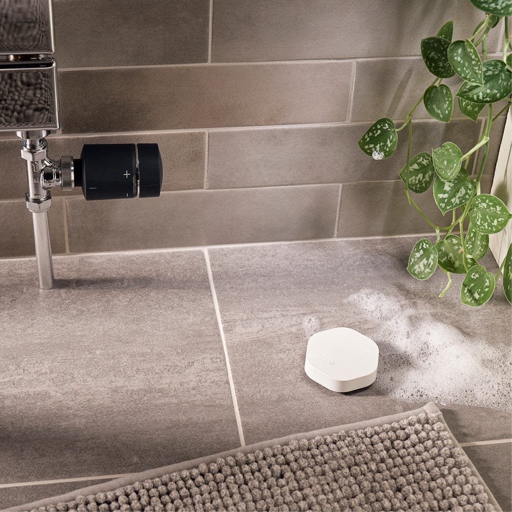 2nd Generation | Water Leakage Sensor | Wiser Home App Compatible