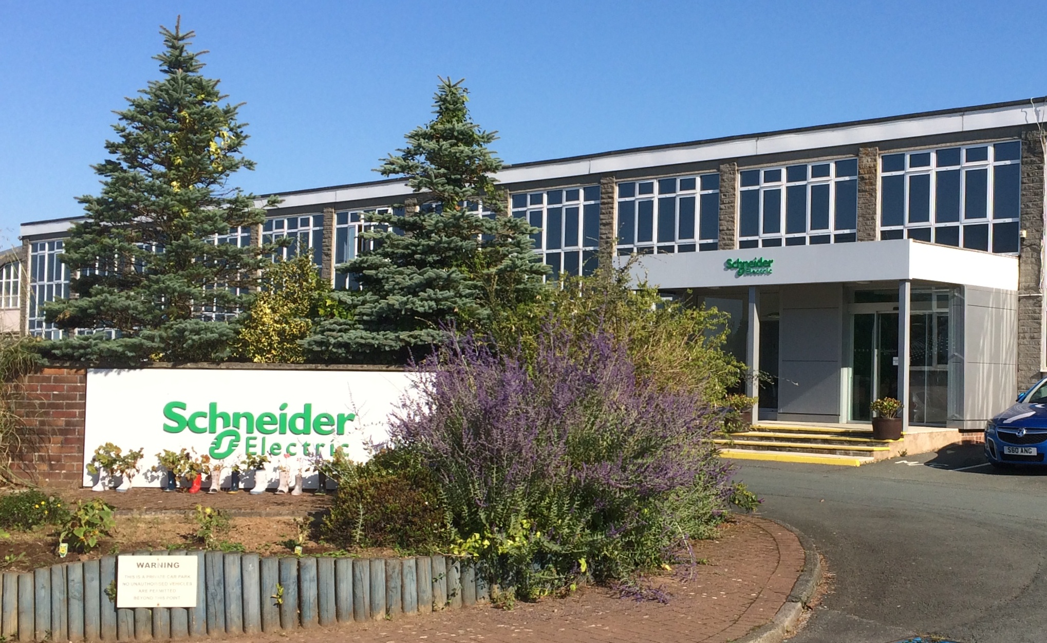 Wiser_Factory_Plymouth_UK_Drayton_Schneider