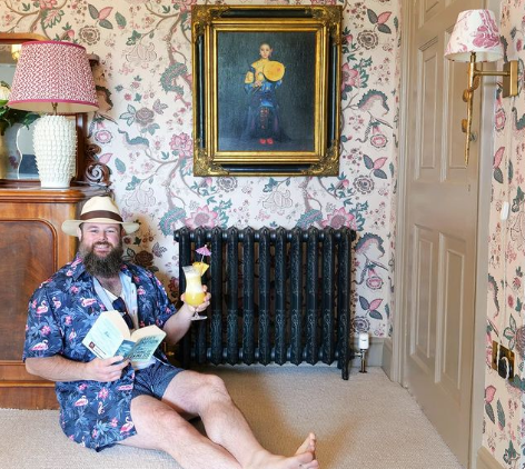 Man With A Hammer Wiser Smart Heating Special Offers quote